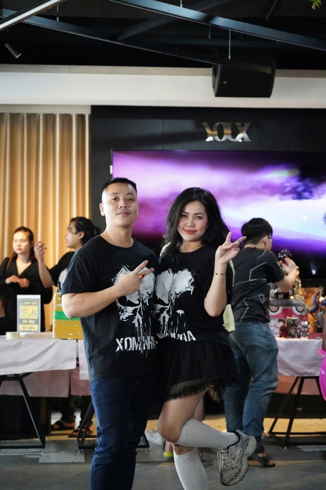 Anh Tâm và vợ Anh Tâm và vợ