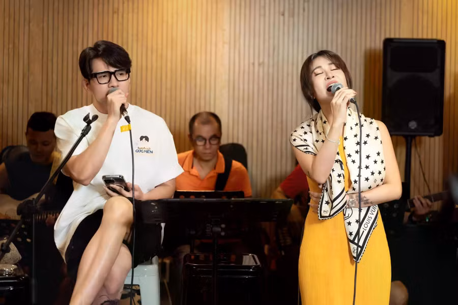 Liveshow Uyên Linh 'cháy vé'- Ảnh 7.