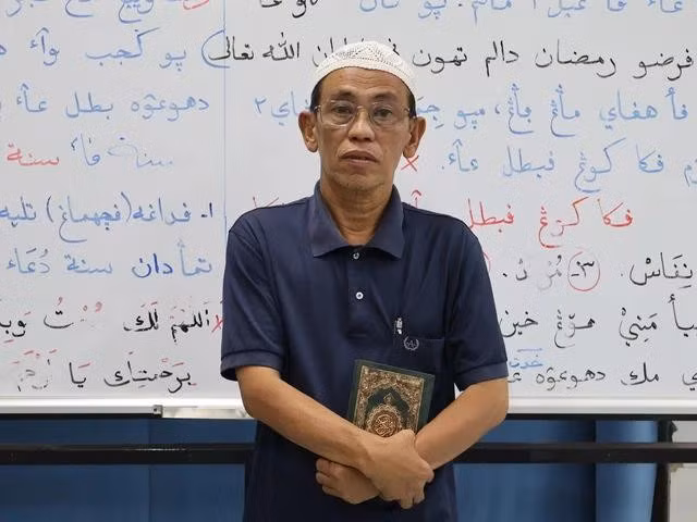 Ông Ab-dohalim cho biết, hoạt động phát cháo miễn phí vào tháng Ramadan nhằm gắn kết cộng đồng