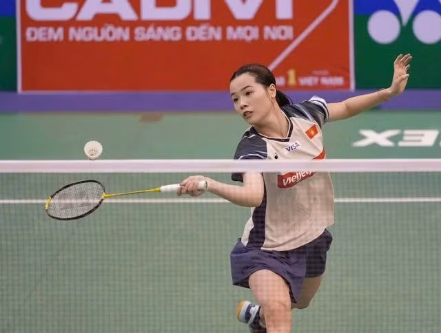 Nguyễn Thùy Linh ngược dòng vào tứ kết giải cầu lông Malaysia Masters 2025