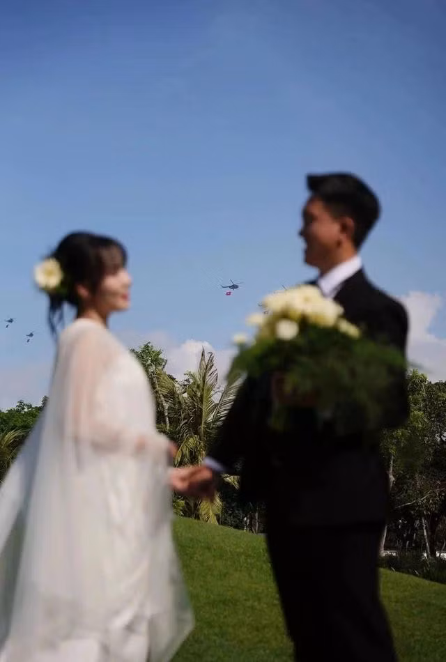 Bộ ảnh của chị Nga cùng chồng "bắt" được khoảnh khắc đáng nhớ