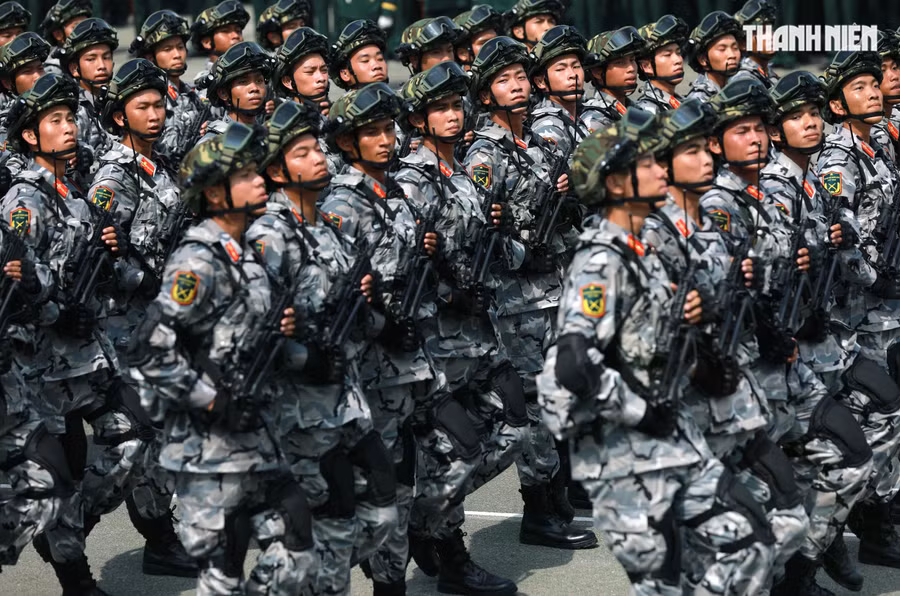 Khối chiến sĩ Đặc nhiệm dù thuộc Quân khu 5