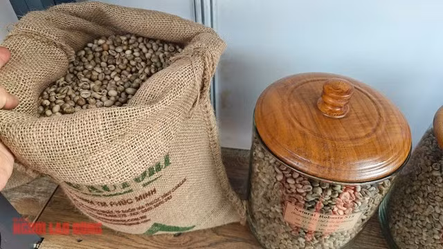 Thị trường cà phê đang chao đảo