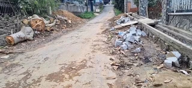 Việc chậm hoàn thành việc nâng cấp đường giao thông ở xã Lộc Nga ảnh hưởng đến tiến độ giải ngân đầu tư công của UBND TP.Bảo Lộc