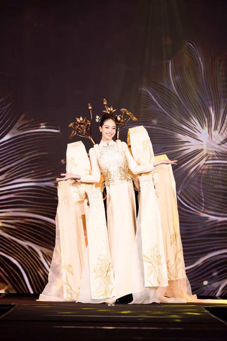 Hoa hậu Thanh Thủy nói về áp lực khi thi Miss International 2024 ảnh 4