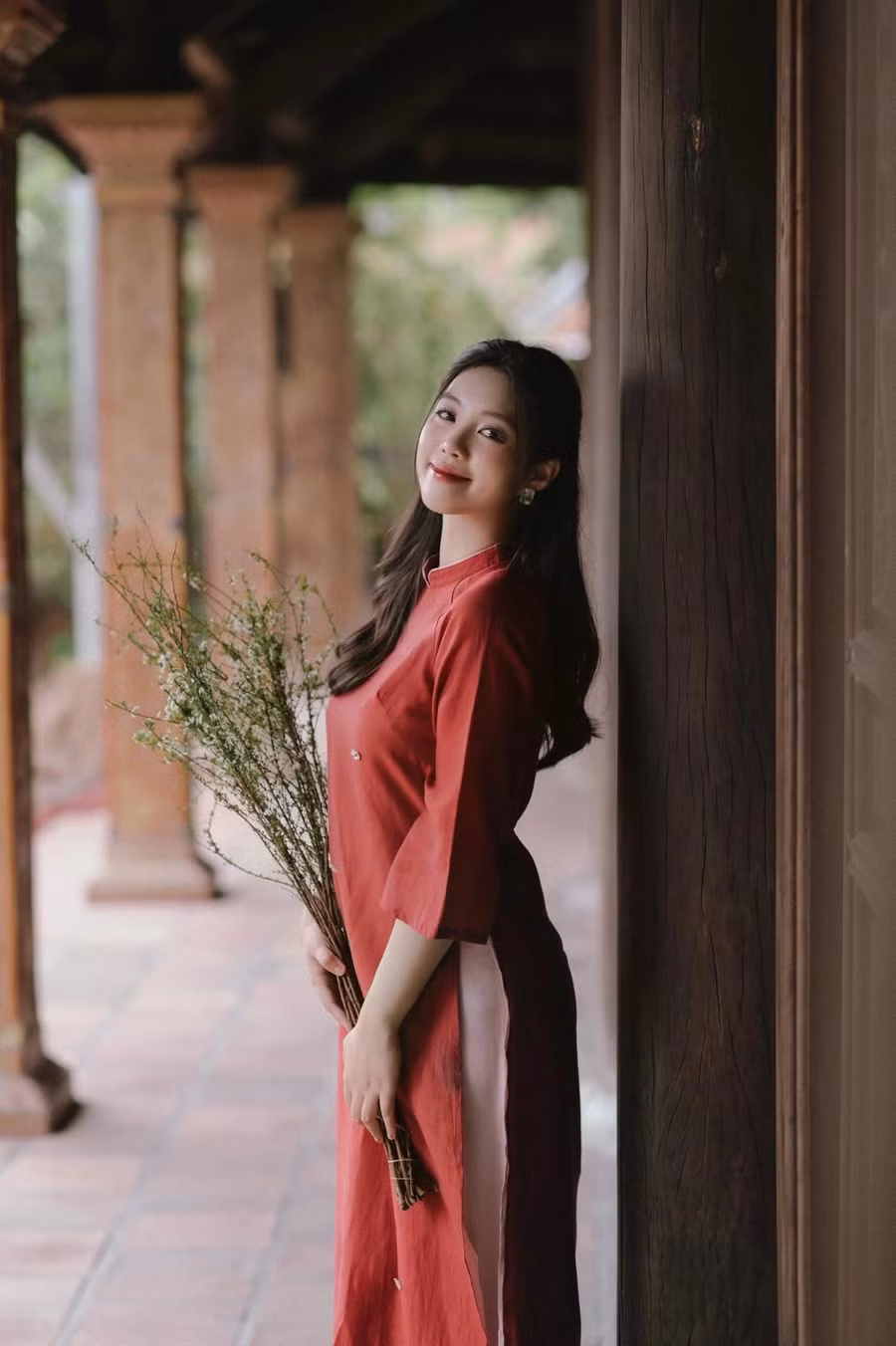 Người đẹp cho biết thế mạnh của cô tại cuộc thi là âm nhạc vì đã được đào tạo qua trường lớp. Châu Anh hy vọng có thể mang đến làn gió mới tại Hoa hậu Việt Nam năm nay. Qua cuộc thi, người đẹp 22 tuổi muốn lan tỏa dự án Mang âm nhạc đến với trẻ em vùng cao