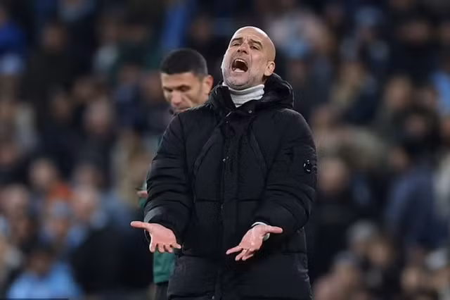 Pep Guardiola không còn giữ được bình tĩnh