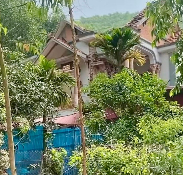 Ngôi nhà nơi xảy ra vụ việc. Ảnh: M.X.H. Ngôi nhà nơi xảy ra vụ việc. Ảnh: M.X.H.