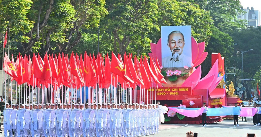 dieuhanh-4590-4553.jpg