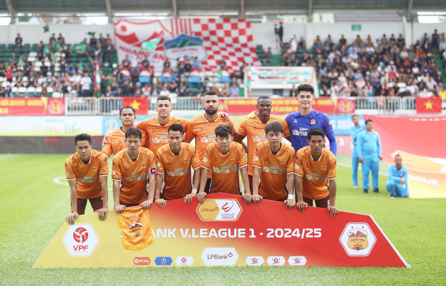 Đội hình HAGL ở mùa giải 2024/2025 không có nhiều sự bổ sung chất lượng. Ảnh: L.V.N doi-hinh-hagl-o-mua-gia-i-2024-2025-khong-co-nhieu-su-bo-sung-chat-luong-anh-van-ngoc.jpg