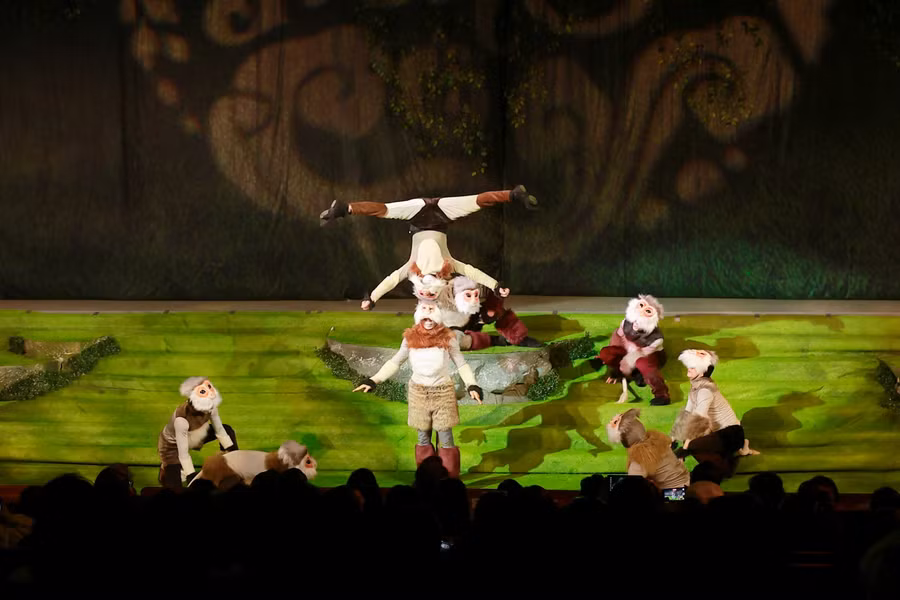 Show diễn lồng ghép nhiều biểu tượng đặc trưng của Đà Nẵng