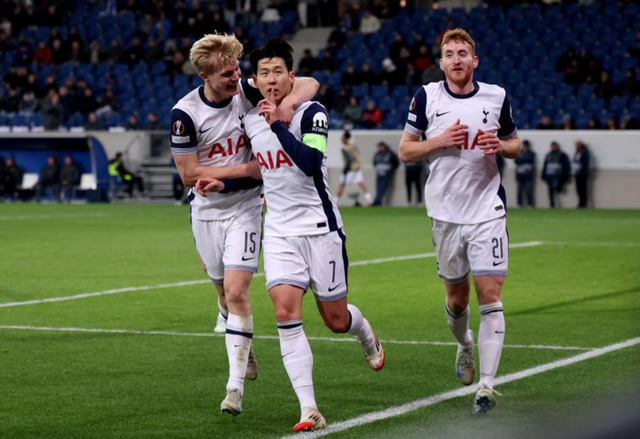 Son Heung-min liên tiếp đưa Tottenham bỏ xa Hoffenheim Son Heung-min liên tiếp đưa Tottenham bỏ xa Hoffenheim