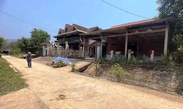 Ngôi làng từng có nhiều “dân chơi” hiện vô cùng heo hút