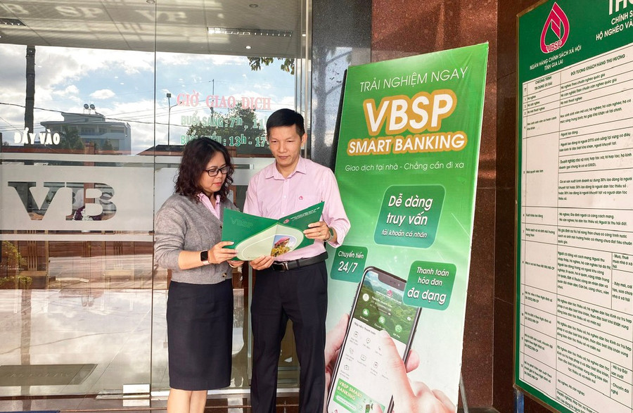 Chi nhánh Ngân hàng Chính sách xã hội tỉnh Gia Lai đang triển khai chương trình cho vay xây nhà, sửa nhà ở với lãi suất ưu đãi, mức vay tối đa không quá 1 tỷ đồng. Ảnh: S.C chi-nhanh-ngan-hang-chinh-sach-xa-hoi-tinh-gia-lai-dang-trien-khai-chuong-trinh-cho-vay-xay-nha-sua-nha-o-voi-lai-suat-uu-dai-muc-vay-toi-da-khong-qua-1-ty-dong.jpg