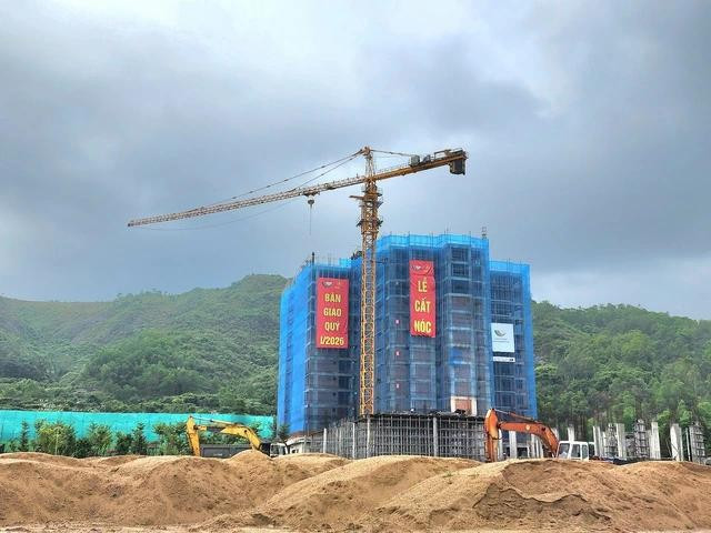 Một dự án nhà ở xã hội tại TP.Quy Nhơn (Bình Định) đang trong quá trình xây dựng Một dự án nhà ở xã hội tại TP.Quy Nhơn (Bình Định) đang trong quá trình xây dựng