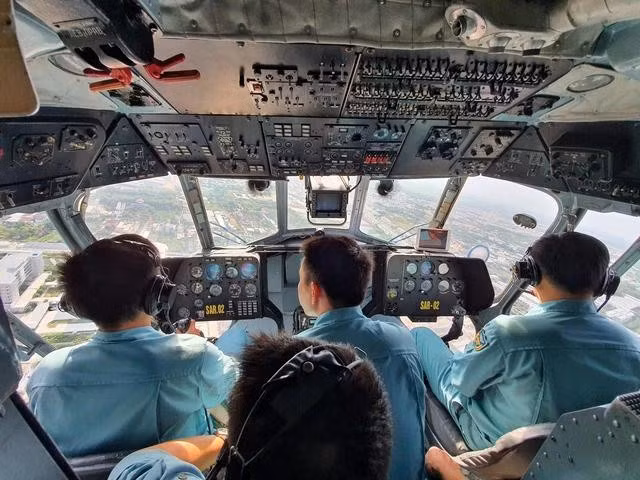 Tổ bay trực thăng