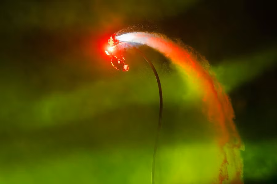 Tomasz Kubik đã thực hiện thành công 43 cú backflip trong 1 phút