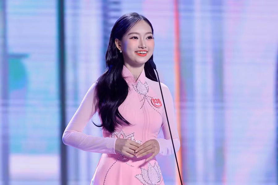 Nguyễn Thị Ngọc Như sinh năm 2004, đến từ Tiền Giang, sinh viên Đại học Mở TPHCM.