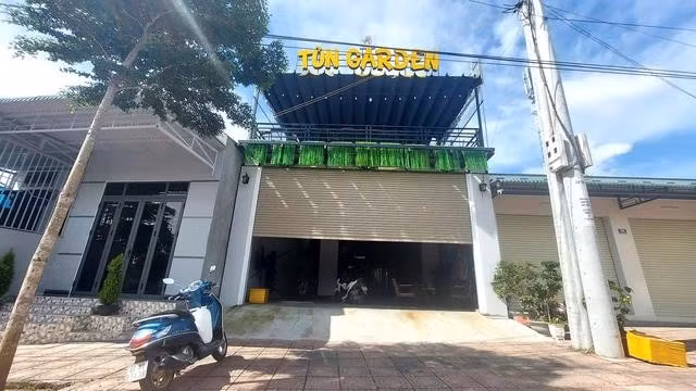 Vụ việc xảy ra tại quán nhậu Tủn garden (thôn 1, thị trấn Sa Thầy)