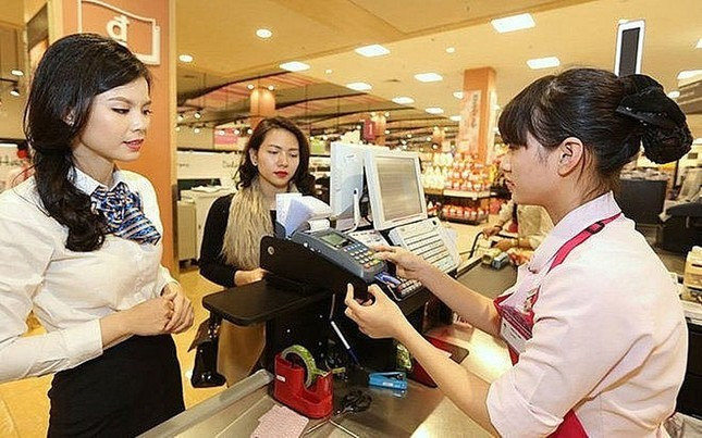 Cá nhân, hộ kinh doanh có doanh thu từ 1 tỷ đồng/năm bắt buộc sử dụng hóa đơn điện tử. Cá nhân, hộ kinh doanh có doanh thu từ 1 tỷ đồng/năm bắt buộc sử dụng hóa đơn điện tử.