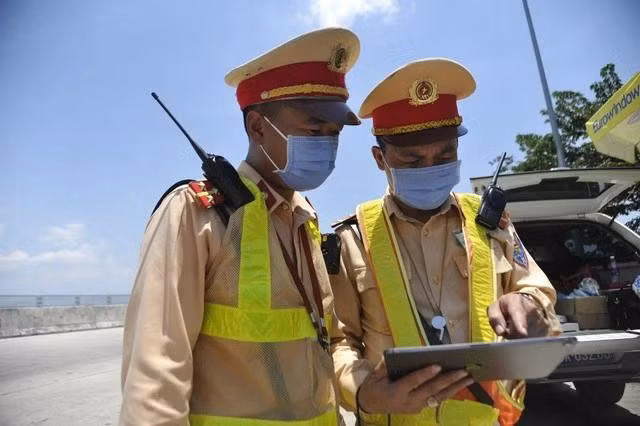 Bộ Công an quy định 2 trường hợp CSGT được hóa trang khi thực hiện nhiệm vụ tuần tra, kiểm soát (ảnh minh họa)