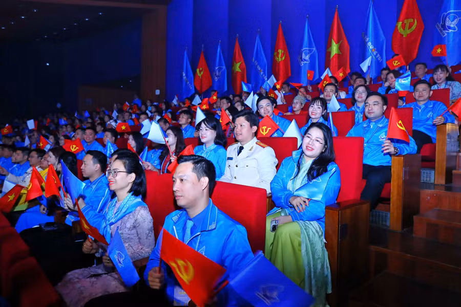 Thanh niên Việt Nam "có vinh dự to thì cũng có trách nhiệm lớn" trong kỷ nguyên vươn mình của dân tộc