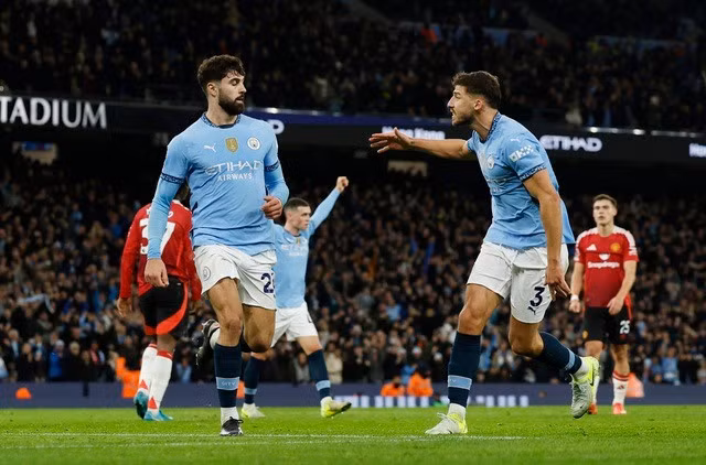 Man United ám ảnh với những pha không chiến và thua từ tình huống cố định