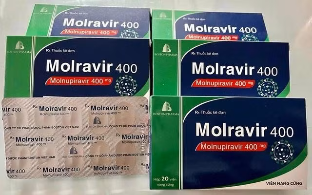 Một số chuyên gia về bệnh truyền nhiễm cho rằng, trong nước cần chủ động nguồn cung ứng thuốc điều trị Covid-19