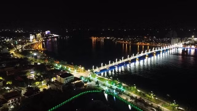 Một góc TP.Đồng Hới về đêm