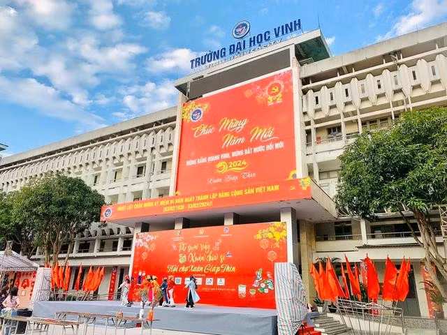 Trường ĐH Vinh, một ĐH vùng mới thuộc các trường trọng điểm Việt Nam lần đầu góp mặt ở bảng xếp hạng ĐH tốt nhất châu Á năm nay