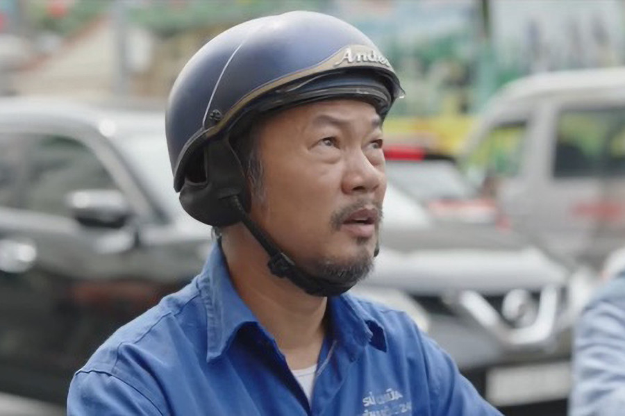 Long Đẹp Trai ghi điểm với vai người cha khó tính. Long Đẹp Trai ghi điểm với vai người cha khó tính.