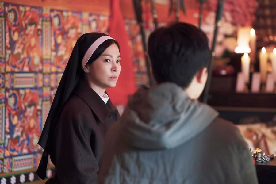 Dark Nuns của Song Hye Kyo khó thể tạo cơn sốt như Quật mộ trùng ma.
