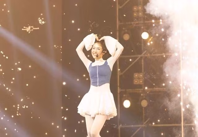 Màn trình diễn của cô được nhiều "chị đẹp" yêu thích