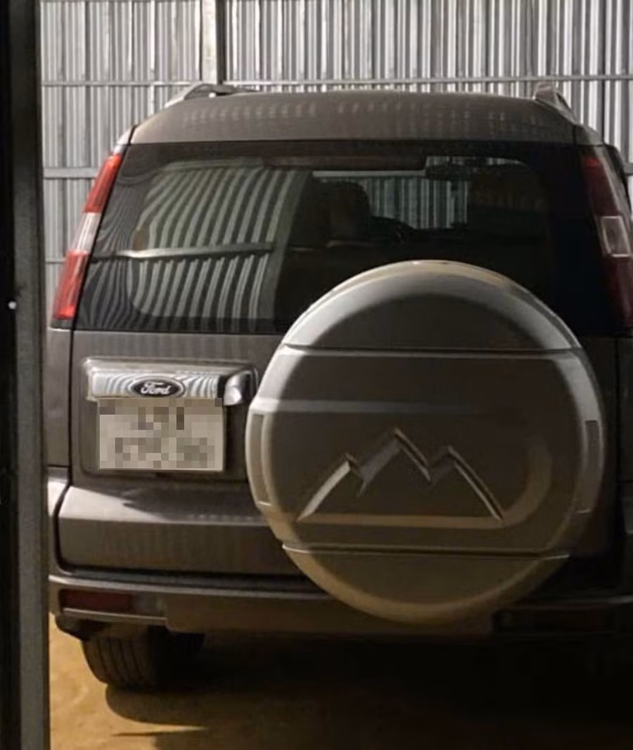 Chiếc xe gây tai nạn bị cơ quan công an tạm giữ