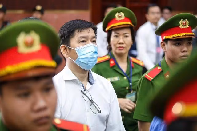 Bị cáo Võ Tấn Hoàng Văn tại tòa