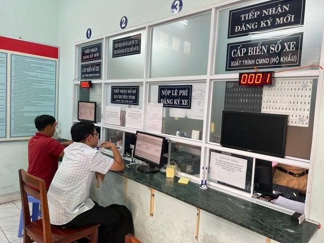 Thông tư 79/2024 quy định có 6 trường hợp phải đổi đăng ký xe, biển số xe Thông tư 79/2024 quy định có 6 trường hợp phải đổi đăng ký xe, biển số xe