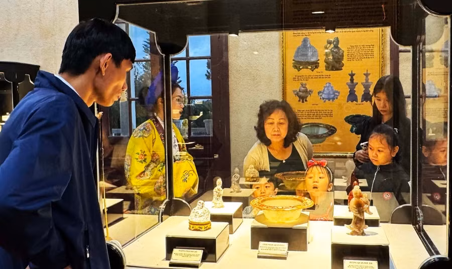 Các báu vật triều Nguyễn tại Cung Nam Phương hoàng hậu ở Dinh 3.