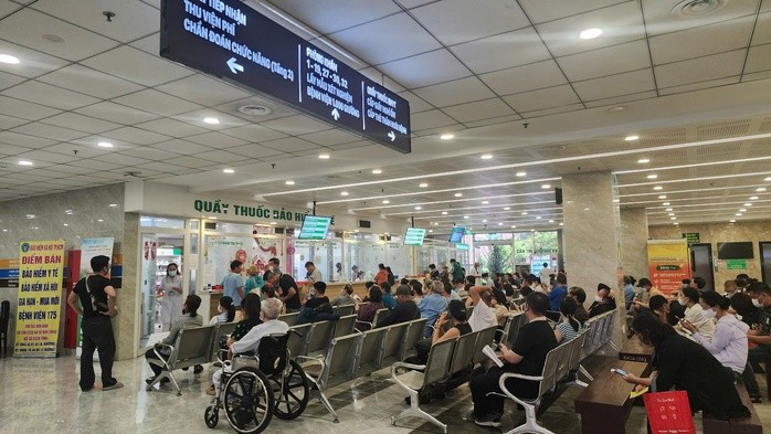 Các chuyên gia khuyến cáo cần đeo khẩu trang, rửa tay thường xuyên... để ngừa bệnh Các chuyên gia khuyến cáo cần đeo khẩu trang, rửa tay thường xuyên... để ngừa bệnh