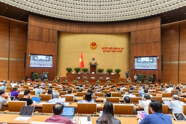 Hôm nay, Quốc hội sẽ biểu quyết thông qua hai dự thảo nghị quyết. Ảnh: Như Ý Hôm nay, Quốc hội sẽ biểu quyết thông qua hai dự thảo nghị quyết. Ảnh: Như Ý
