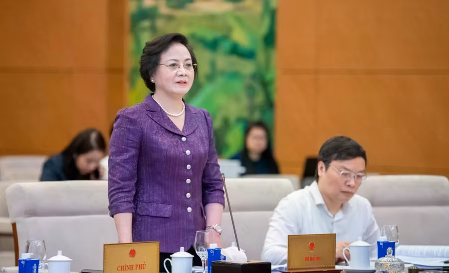 Bộ trưởng Nội vụ Phạm Thị Thanh Trà cho biết, công chức cấp xã được chuyển thành cán bộ, công chức chính thức nếu đủ điều kiện