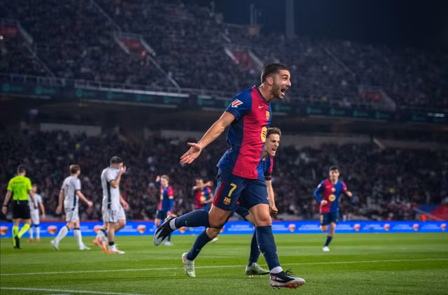 Ferran Torres liên tục lập công cho Barcelona khi được ra sân thường xuyên