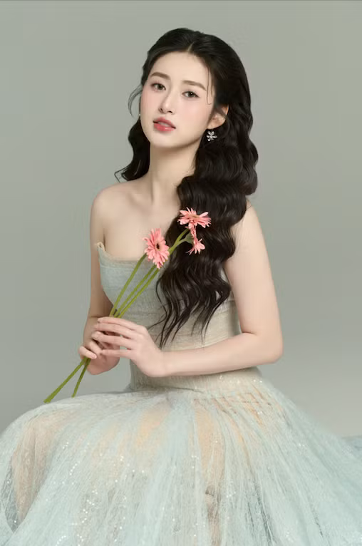 Người đẹp mong muốn tiến xa ở Miss Earth Vietnam 2025