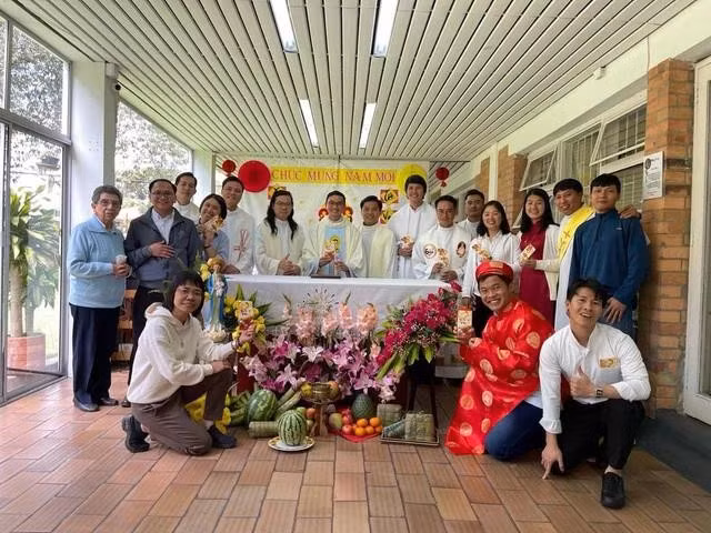 Các tu sĩ Việt Nam tại Colombia tổ chức tết truyền thống