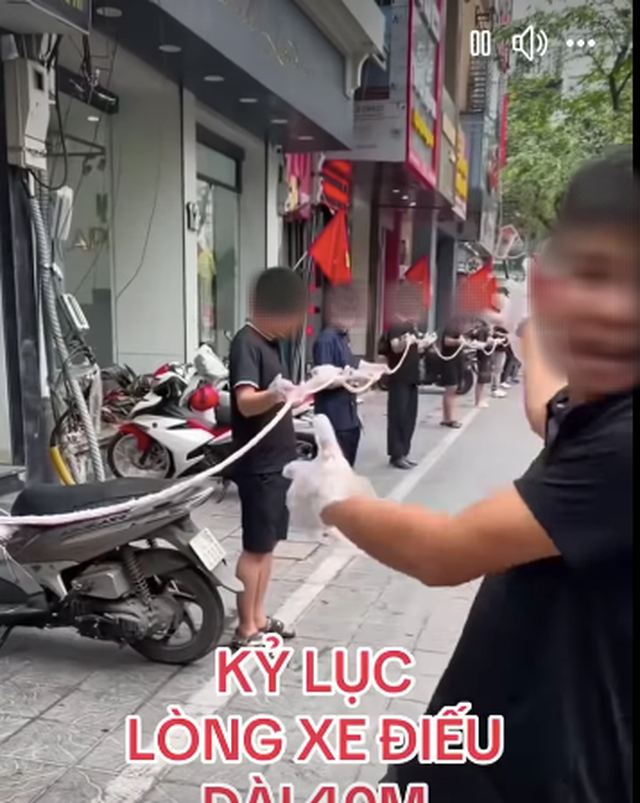 Bộ lòng xe điếu 40 m từng được ông Ngô Quyền Thế quảng cáo. Ảnh: Chụp màn hình Bộ lòng xe điếu 40 m từng được ông Ngô Quyền Thế quảng cáo. Ảnh: Chụp màn hình