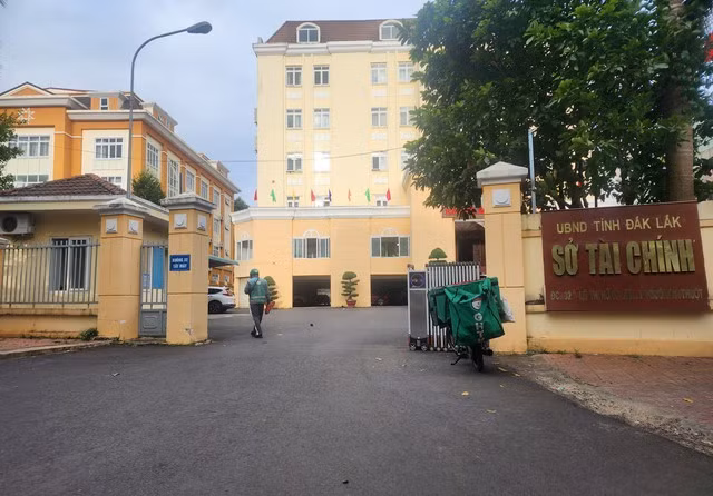 Lãnh đạo Sở Tài chính tỉnh Đắk Lắk cho rằng các ngành liên quan chậm triển khai Nghị định 73