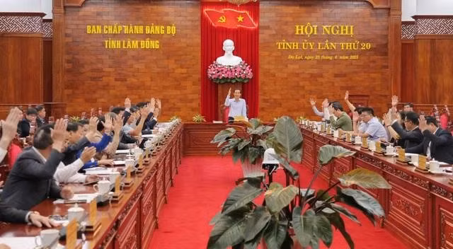 Hội nghị Tỉnh ủy Lâm Đồng lần thứ 20 biểu quyết thông qua đề án sắp xếp đơn vị hành chính cấp xã trên địa bàn tỉnh Lâm Đồng