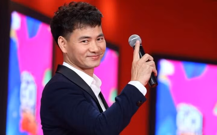 NSND Xuân Bắc hiện giữ chức Cục trưởng Cục Nghệ thuật biểu diễn.