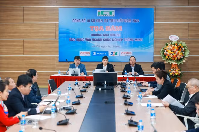 Tọa đàm “Thương mại hóa 5G, ứng dụng vào ngành công nghiệp thông minh” do Câu lạc bộ Nhà báo Công nghệ thông tin Việt Nam tổ chức. (Ảnh: PV/Vietnam+)