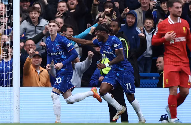 Cole Palmer giải cơn khô hạn kéo dài 18 trận và gần 1.200 phút