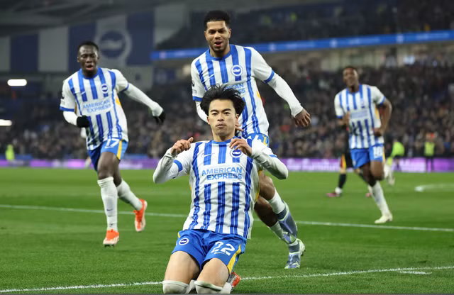 Pha lập công của Mitoma lọt danh sách "Bàn thắng đẹp" của mùa giải